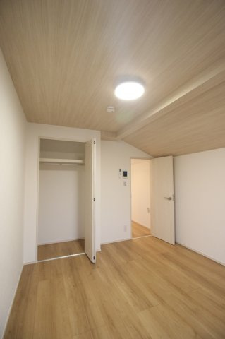 【寝室】エスペランサ庚台 