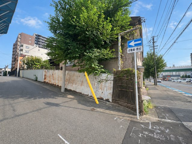 【前面道路含む現地写真】の画像