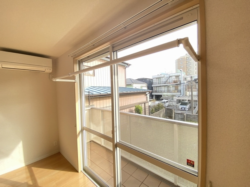 ガーデンヒルズ柏のキッチン|写真：反転タイプのお部屋