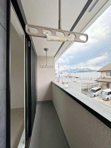 安佐南区川内5丁目 No.7のバルコニー|東向きの広々としたバルコニー☆