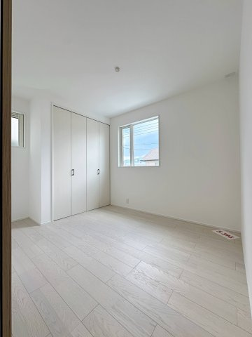 安佐南区川内5丁目 No.7の洋室|5.3帖の洋室☆