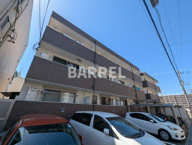 Forest court Sanpon