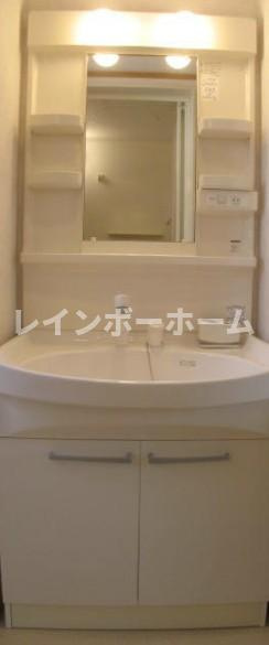 メルヴェーユⅡの独立洗面台