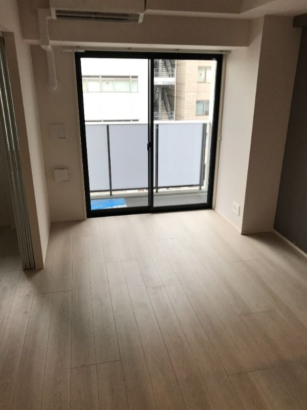 Yokohama Shigyo B.L.Dのその他