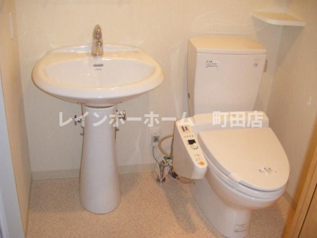 アーバンフラッツ町田※初期費用分割あと払いサービス利用可能物件のトイレ