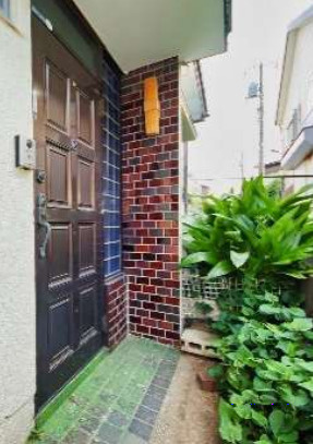 中古/朝霞市溝沼5丁目の玄関|ゆったりとした玄関です