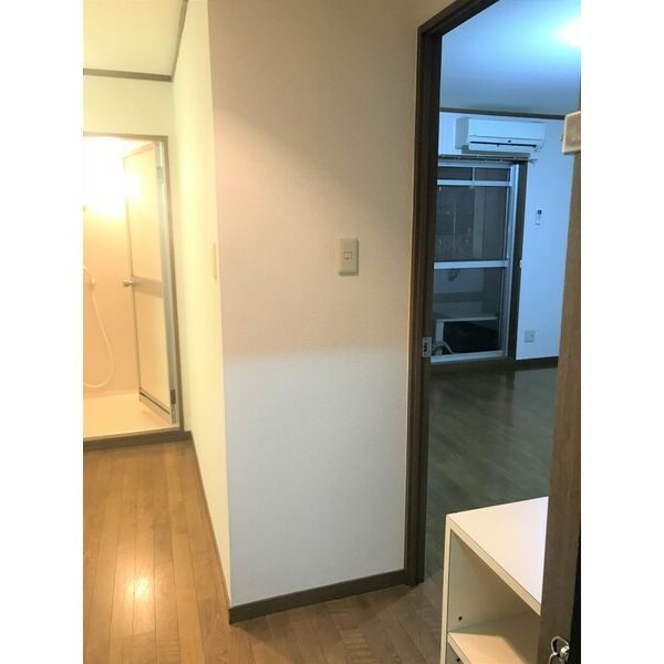 名古屋市中川区南八熊町の賃貸マンションの居間・リビング