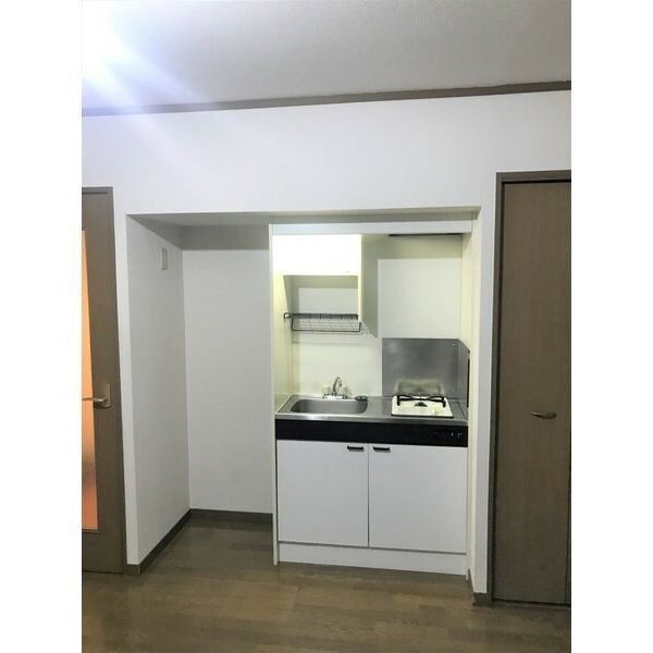 名古屋市中川区南八熊町の賃貸マンションのキッチン