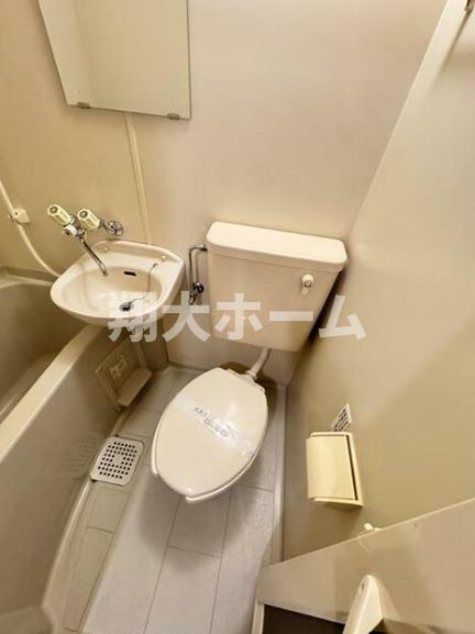 ドゥエルカネヒラのトイレ