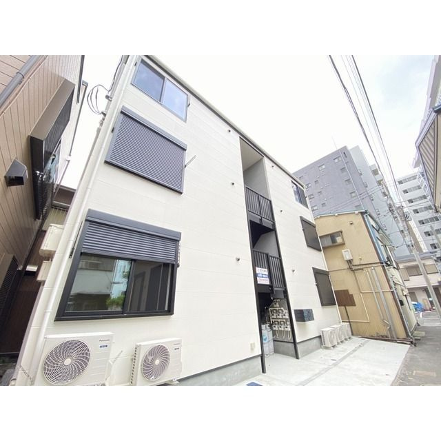 ルミエール横浜の外観