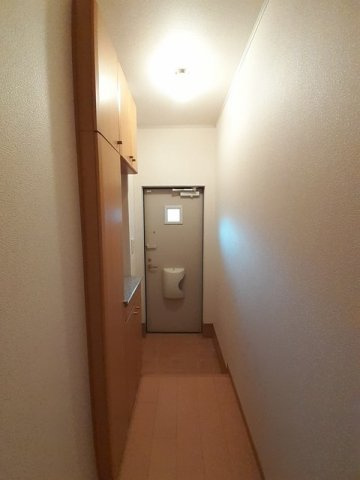 サンチェリーヒルズＢの玄関