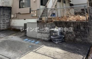 ラピュタ日野のエントランス