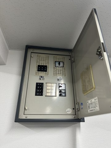 アルマ・ビルの設備