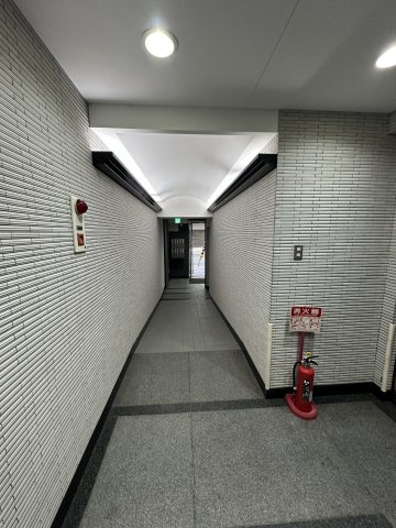 アルマ・ビルのロビー