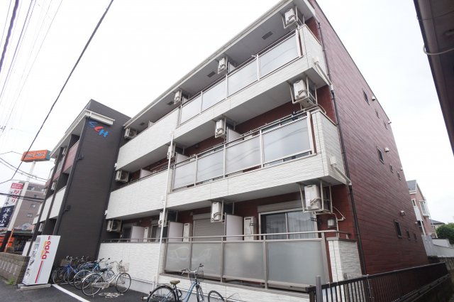 船橋市前原西１丁目のアパートの外観|日当りを邪魔されない南向きの建物です！