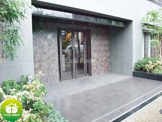 ルーブル両国のエントランス