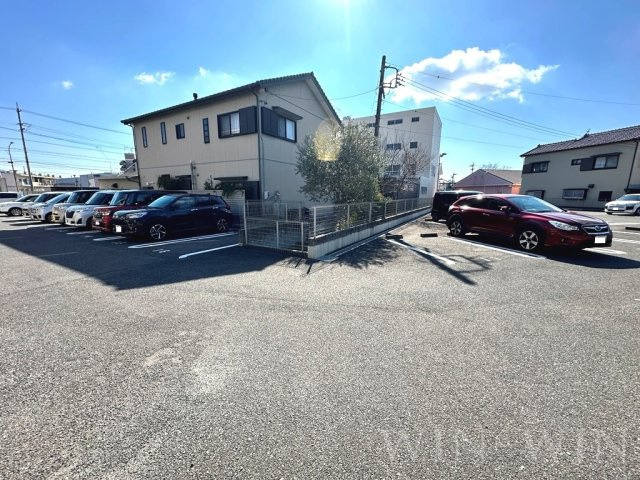 チェリーブロッサム Ⅰの駐車場