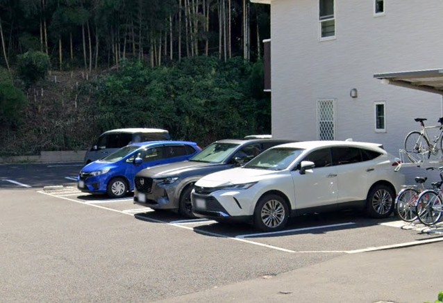 コンフォートヒルの駐車場