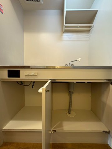 コーポ山吹の収納|ちょっとした収納スペースも充実しています