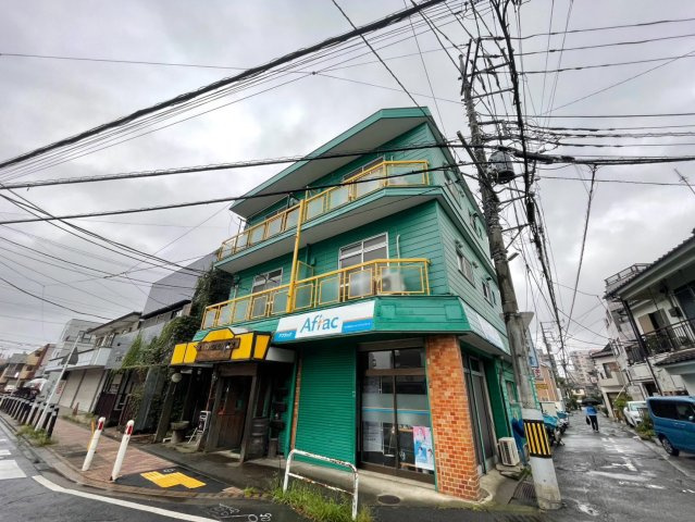 駿河ビルの外観