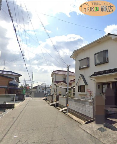 高砂市米田町米田　中古戸建の前面道路含む現地写真