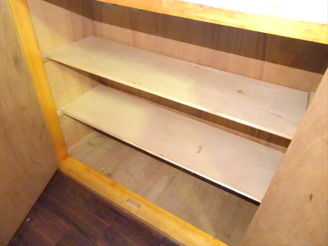 三和マンション3号館の玄関|明るい玄関です