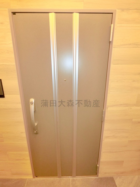 ラフィスタ羽田の玄関