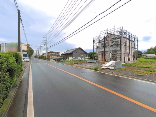 戸建 所沢市大字下富の前面道路含む現地写真
