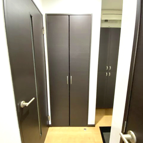 Ｒｅｓｉｄｅｎｃｅ　ＨＩＮＯＤＥⅡの玄関