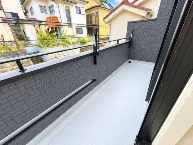 『八王子市新築戸建て』八王子市万町65-7【仲介手数料無料】　のバルコニー|～仲介手数料無料☆八王子ひなた不動産～八王子市万町　新築戸建て
