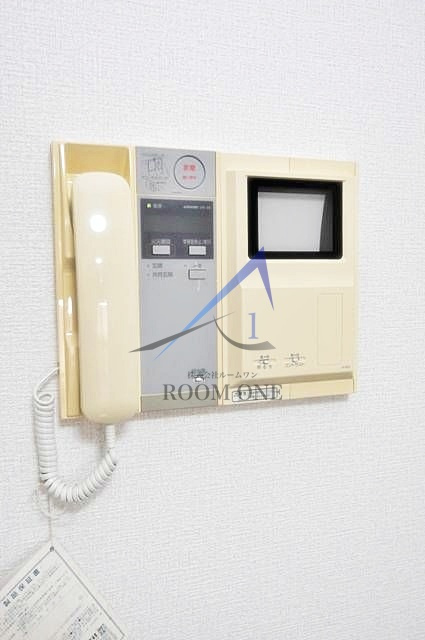 デュオ・スカーラ麹町のセキュリティ|モニター付きインターホンです。