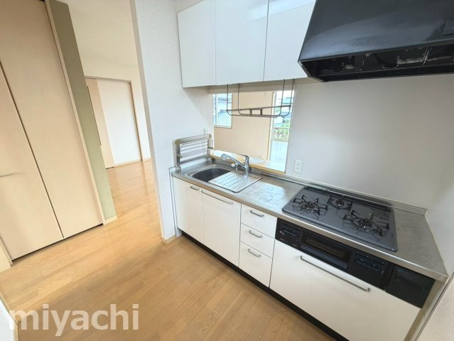シャーメゾン川内のキッチン
