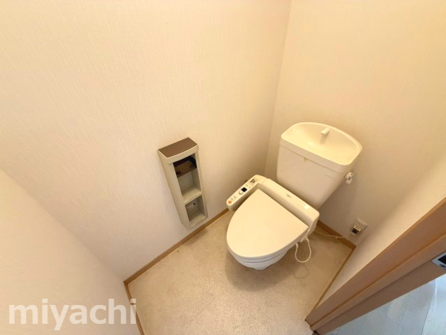 シャーメゾン川内のトイレ