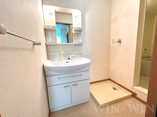 サニーヒル鷹丘 Aの独立洗面台|イメージ（同建物内・同間取りの写真）
