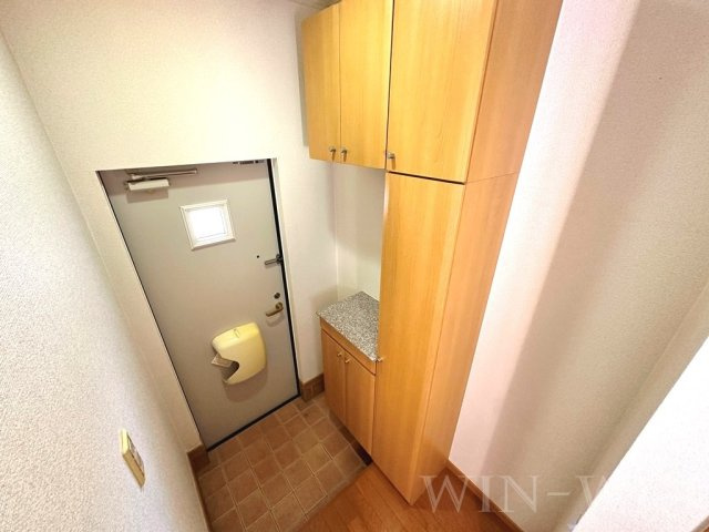 サニーヒル鷹丘 Aの玄関|イメージ（同建物内・同間取りの写真）