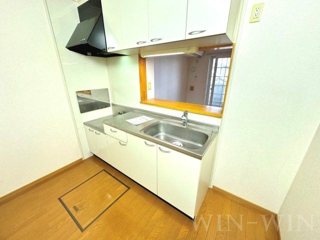 サニーヒル鷹丘 Aのキッチン|イメージ（同建物内・同間取りの写真）