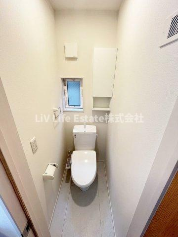 練馬区大泉学園町６丁目戸建のトイレ
