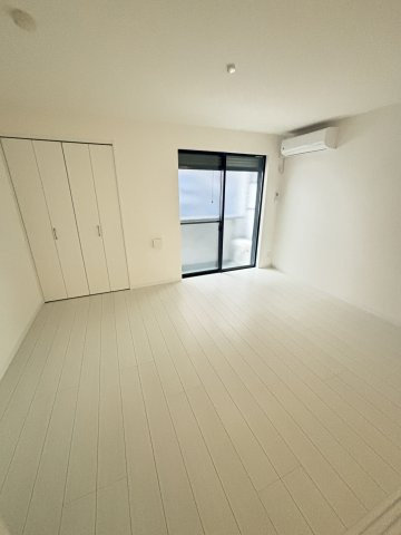 【寝室】