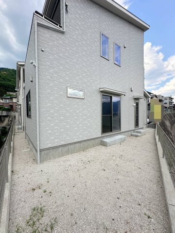 安佐南区八木6丁目 No.3の庭|南東向きの広々としたお庭☆
日当たり、風通しも非常に良いです♪