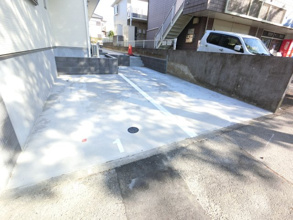 【駐車場】