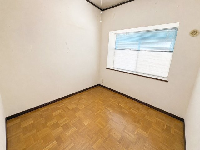 サンライフ朽網の洋室|現在リフォーム中です！（9月末完工予定）