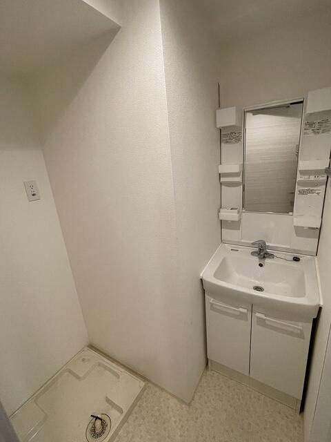 ＳＨＯＫＥＮ　Ｒｅｓｉｄｅｎｃｅ横浜伊勢佐木町の洗面所