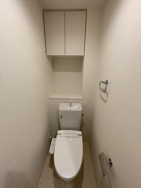 ＳＨＯＫＥＮ　Ｒｅｓｉｄｅｎｃｅ横浜伊勢佐木町のトイレ