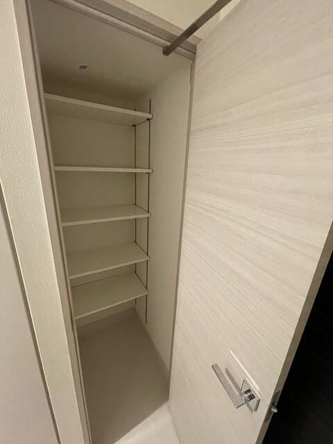 ＳＨＯＫＥＮ　Ｒｅｓｉｄｅｎｃｅ横浜伊勢佐木町の収納