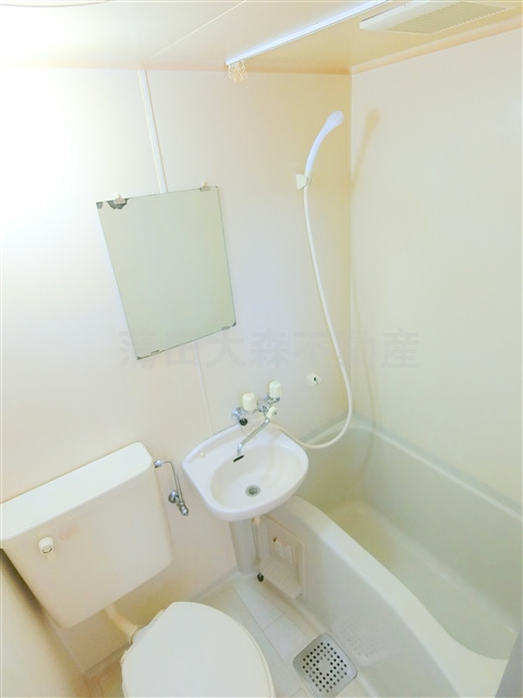 ロージェ大鳥居の浴室