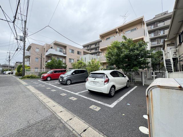 北松戸パルコート の駐車場