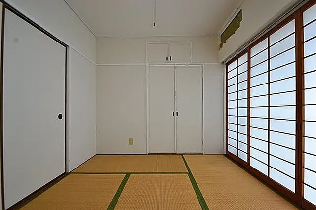 シンプルライフ大石東の居間・リビング
