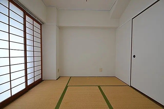 シンプルライフ大石東の居間・リビング