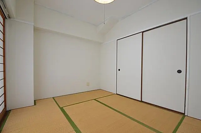 シンプルライフ大石東の居間・リビング