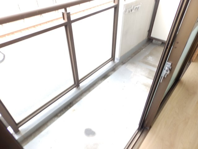 シンプルライフ大石東のバルコニー